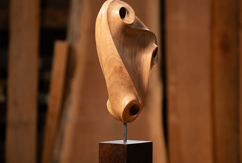 Talla en madera. Posibilidad I. 19x48x9cm. Aliso. Gubiarte