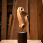 Talla en madera. Posibilidad I. 19x48x9cm. Aliso. Gubiarte