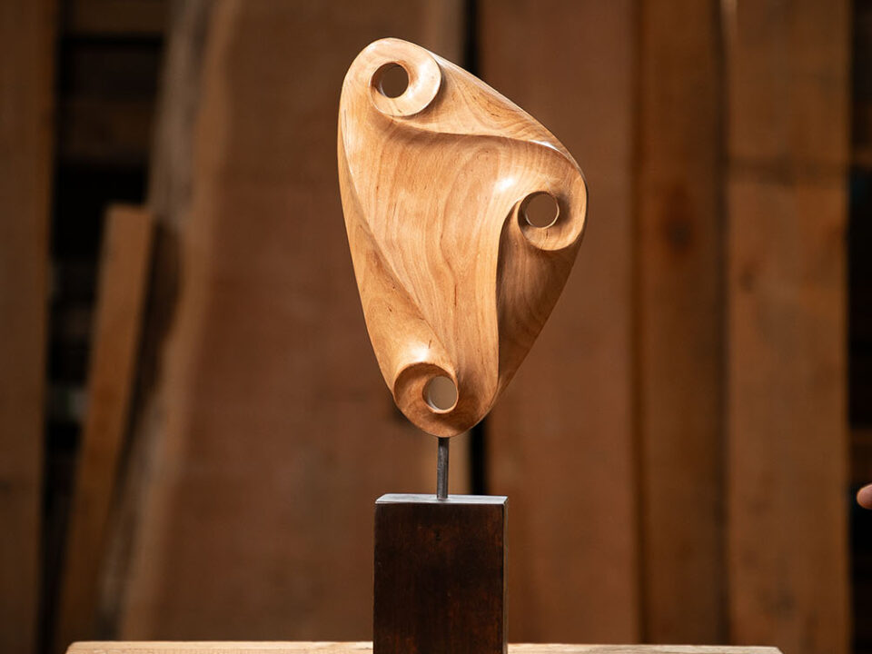 Talla en madera. Posibilidad I. 19x48x9cm. Aliso. Gubiarte