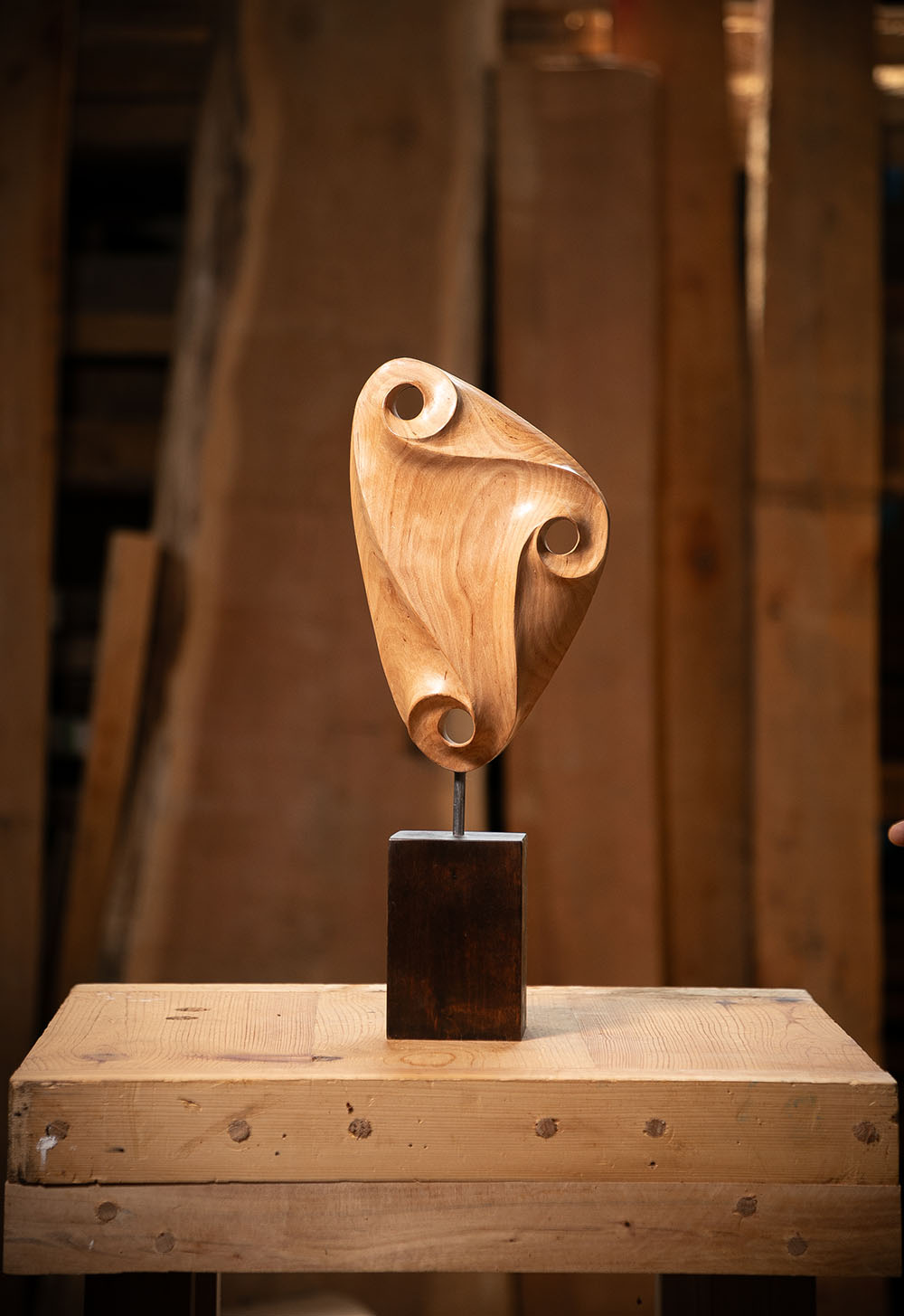 Talla en madera. Posibilidad I. 19x48x9cm. Aliso. Gubiarte