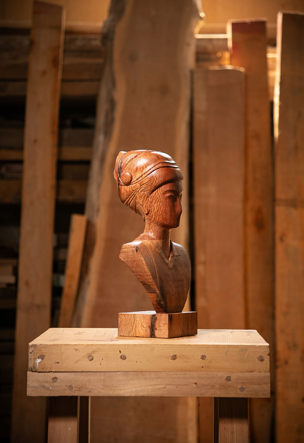 Talla en madera. Serie Imágenes del Bosque. Imagen IV. Encina. 24x48x18cm. Gubiarte