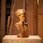 Talla en madera. Serie Imágenes del bosque. Imagen VI. Roble. 21.5x45x19cm. Gubiarte