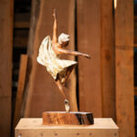 Talla en madera. Serie Movimiento. Bailarina. . Gubiarte