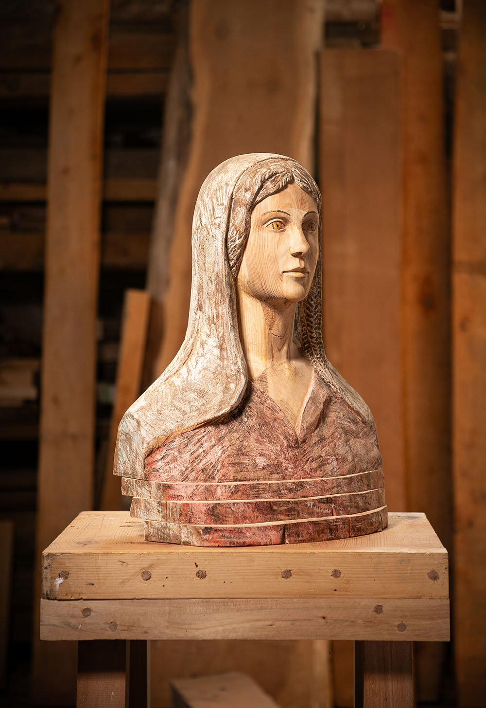 Talla en madera. Pino Valsaín. Gubiarte