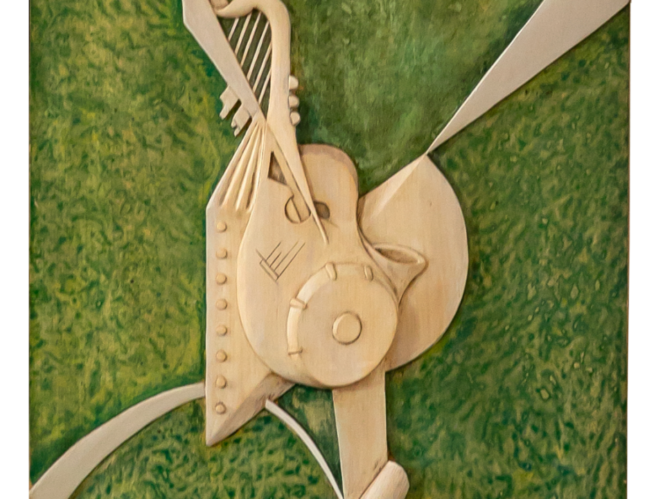 Talla en madera. Serie Instrumentos Imposibles. Instrumento Imposible II 53x72.5cm. Madera policromada. Gubiarte.