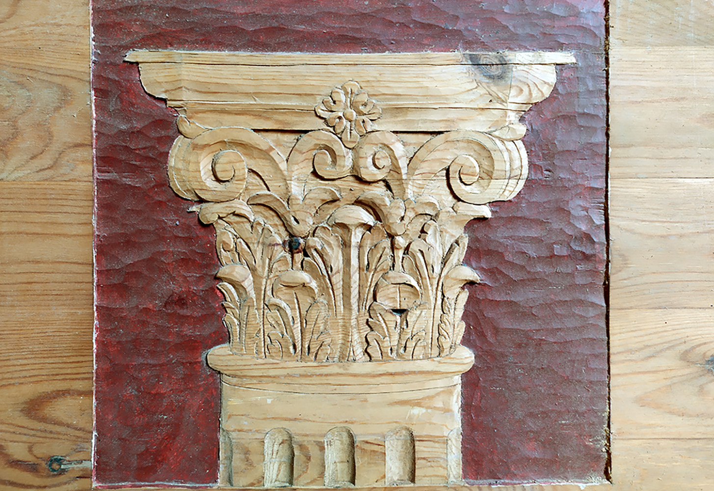 Talla en madera. Capitel corintio. Gubiarte