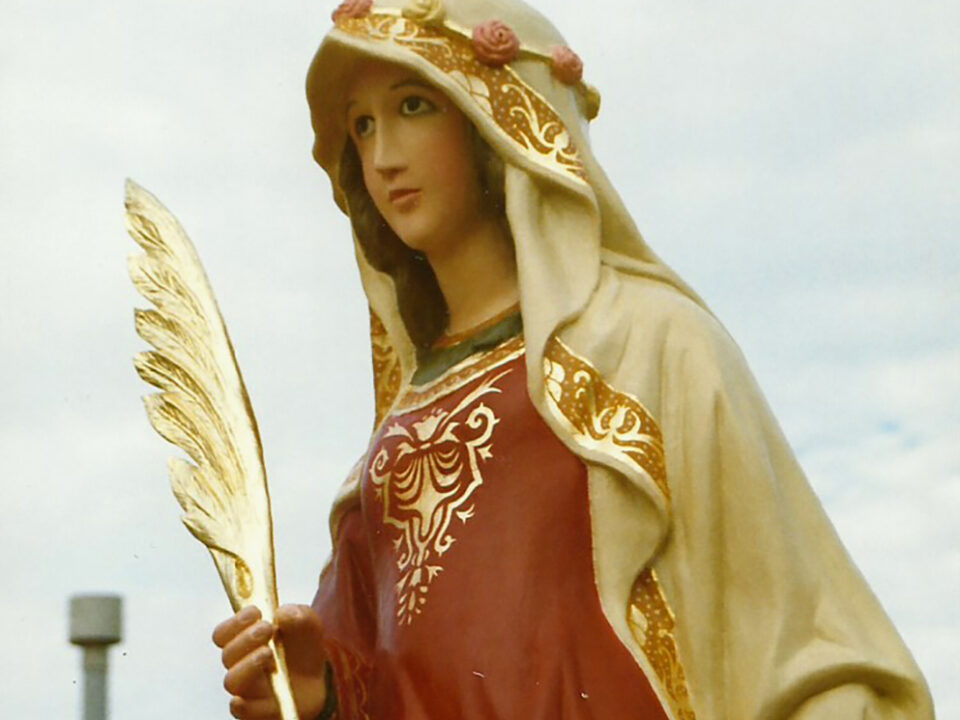 Talla en madera. Talla aplicada. Santa Marina. Madera policromada. Gubiarte