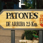Talla en madera. Cartelería en madera. Cartel Patones. Gubiarte