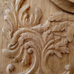 Talla en madera. Talla aplicada. Detalle sitial. Gubiarte