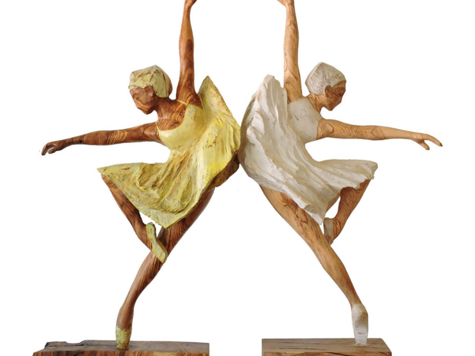 Talla en madera. Serie Movimiento. Blanco y Amarillo. Gubiarte