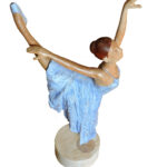 Talla en madera. Serie Movimiento. Bailarinas X. Gubiarte