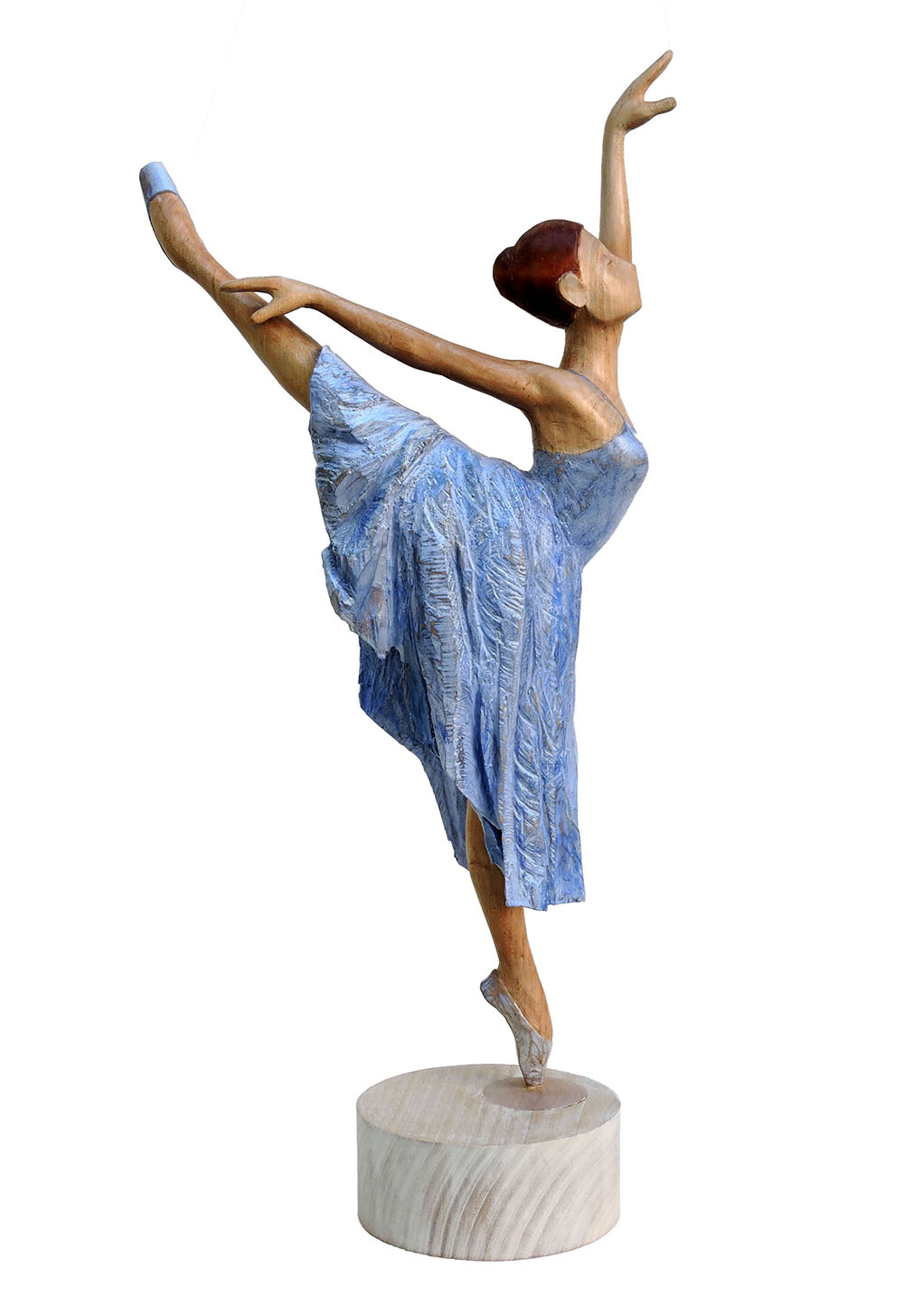 Talla en madera. Serie Movimiento. Bailarina VIII. Aliso 17x32x65 Gubiarte