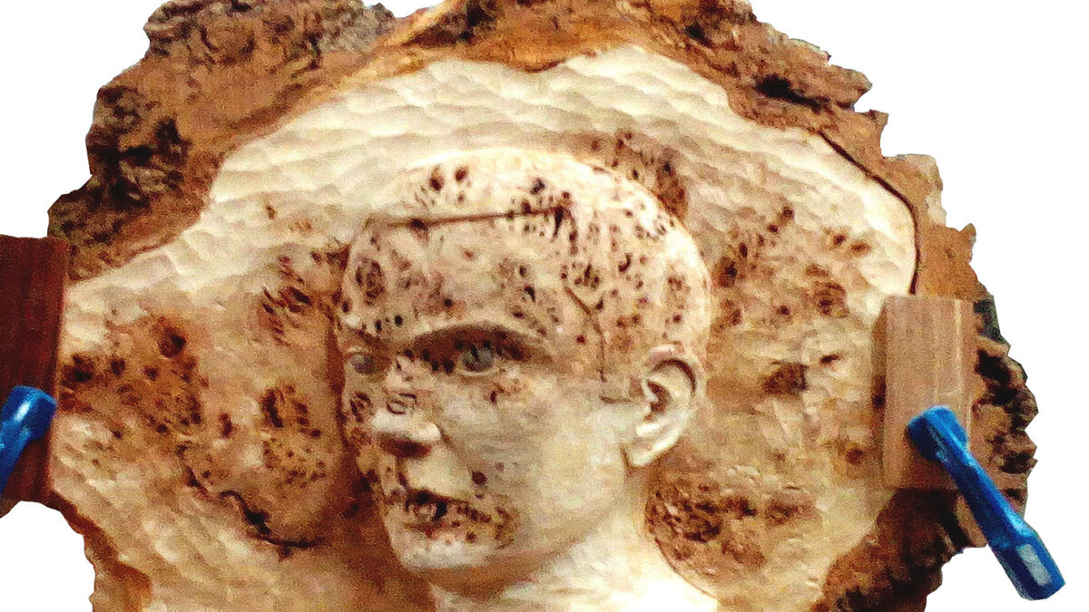 Talla en madera. Miguel Hernández. Gubiarte