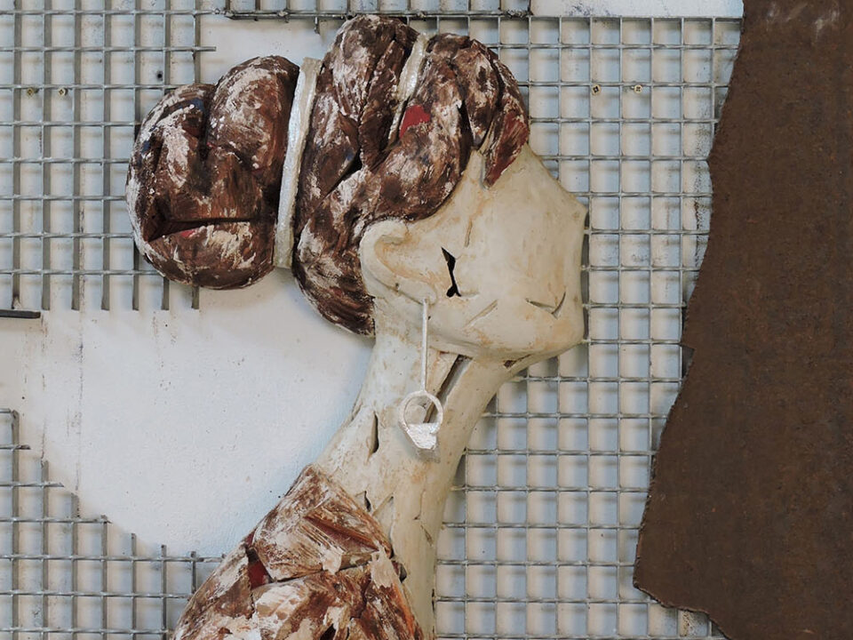 Talla en madera. Serie retratos. HIerro y madera policromada. 100x139x25. Gubiarte