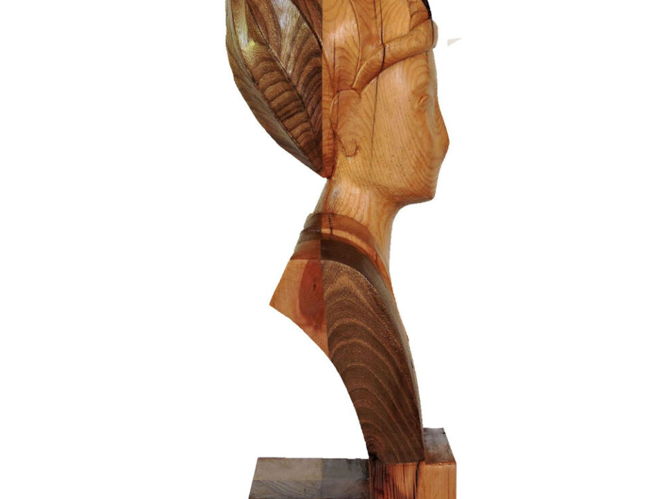 Talla en madera. Serie Imágenes del bosque. Imagen VIII. Nogal y Pino. Perfil. Gubiarte