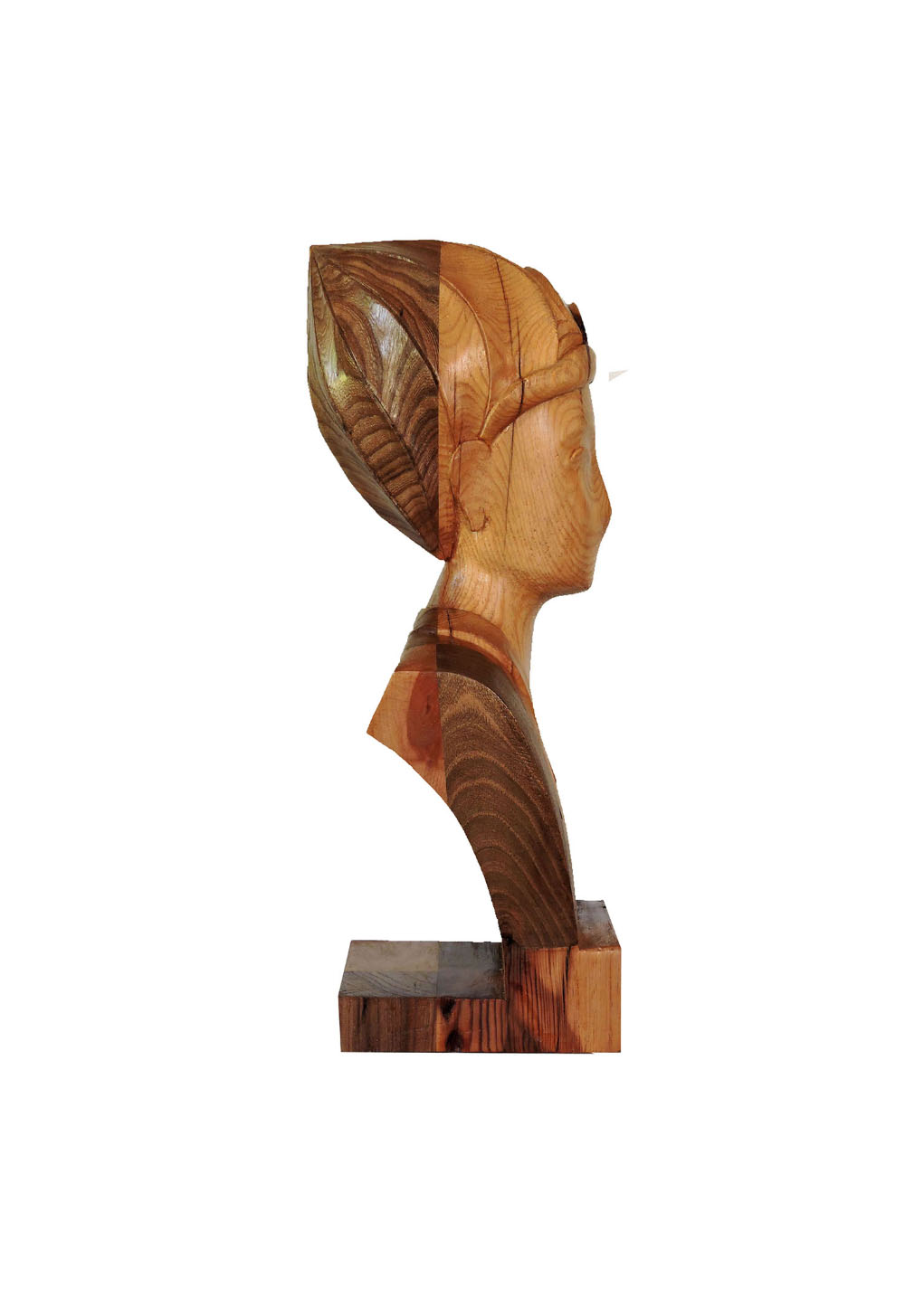 Talla en madera. Serie Imágenes del bosque. Imagen VIII. Nogal y Pino. Perfil. Gubiarte