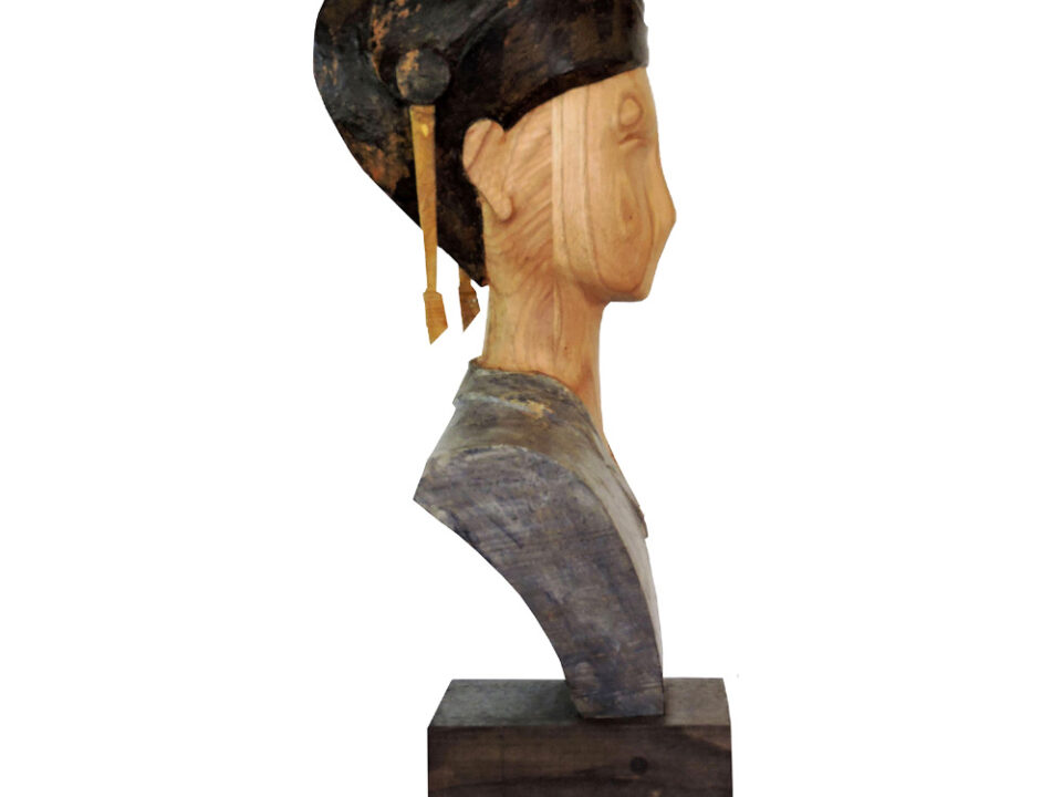 Talla en madera. Serie Imágenes del bosque. Imagen VII. Castaño. Perfil. Gubiarte